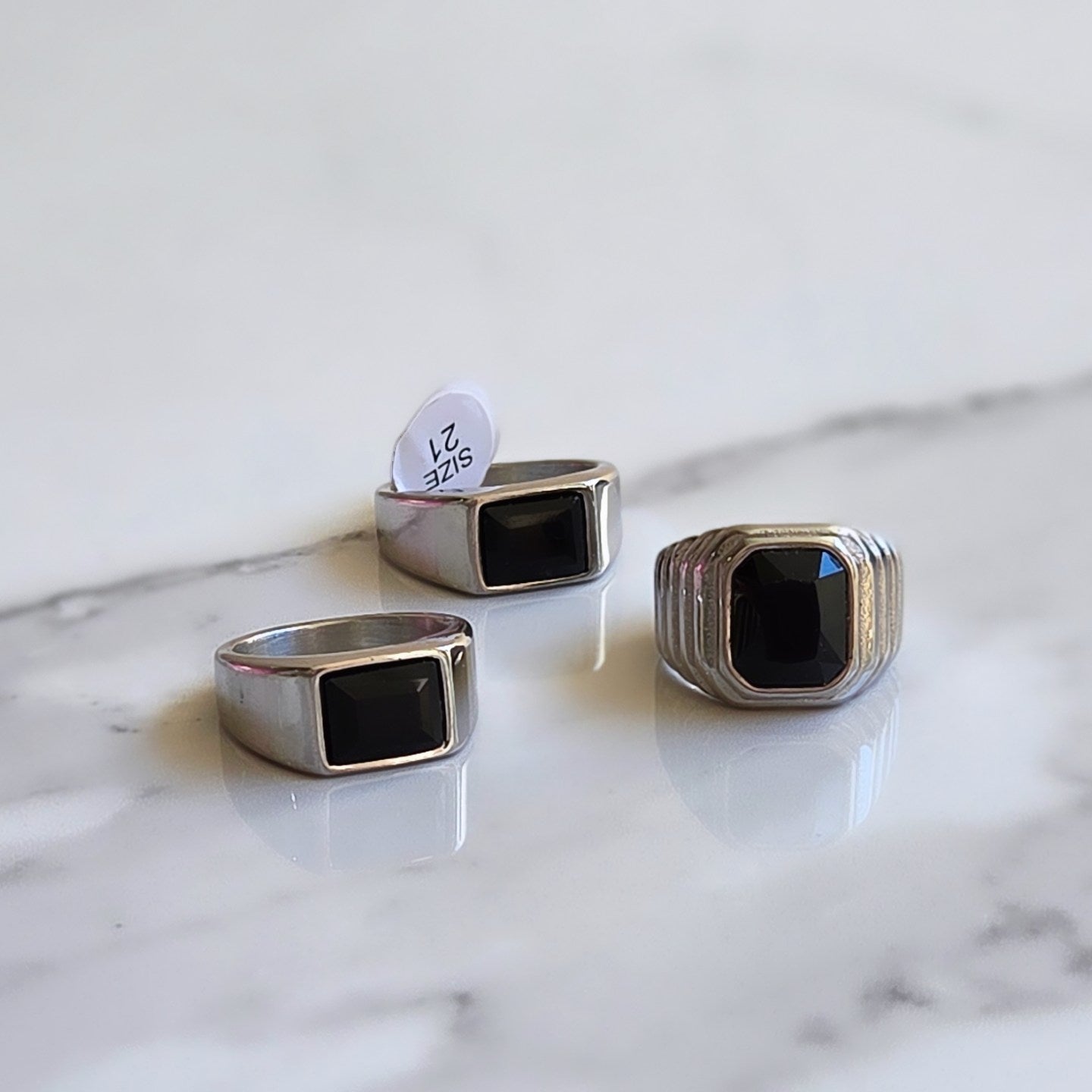 Anel Sinete Onix Black em Aço Inoxidável 316L