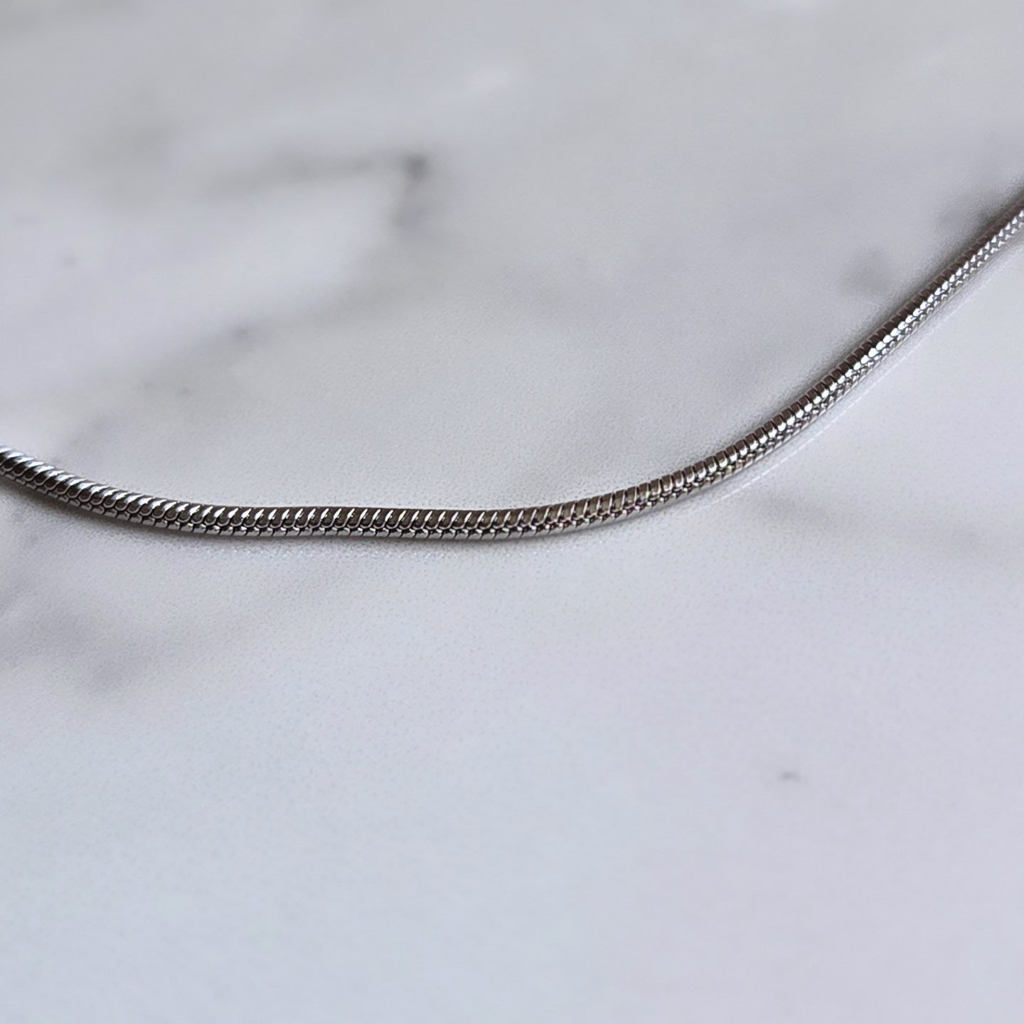 Corrente Minimalista Elo Fluído - Aço Inoxidável 316L